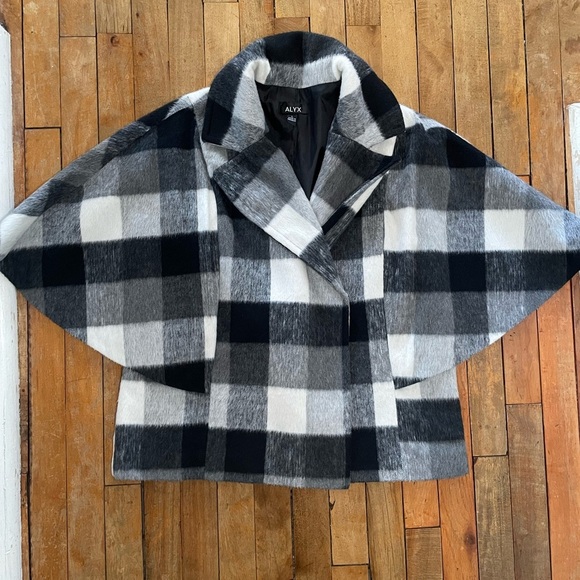 ALYX black and white Buffalo plaid cape-Large - Picture 5 of 13